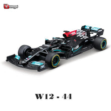 Carregar imagem no visualizador da galeria, Brinquedo Bburago 1:43 2021 F1 Red Bull Racing