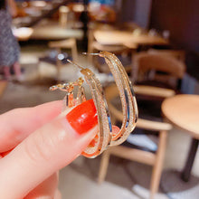 Carregar imagem no visualizador da galeria, Brincos de argola luxuosos clássicos