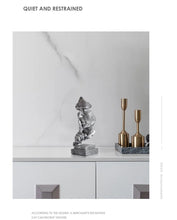 Carregar imagem no visualizador da galeria, Estátua ornamento abstrato Silêncio