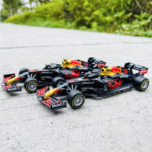 Carregar imagem no visualizador da galeria, Brinquedo Bburago 1:43 2021 F1 Red Bull Racing