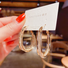 Carregar imagem no visualizador da galeria, Brincos de argola luxuosos clássicos