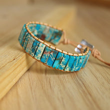 Carregar imagem no visualizador da galeria, Pulseira de pedra natural feita à mão com várias cores Chakra
