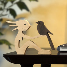 Carregar imagem no visualizador da galeria, Estatueta Madeira Artesanato
