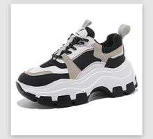 Carregar imagem no visualizador da galeria, Tênis feminino plataforma
