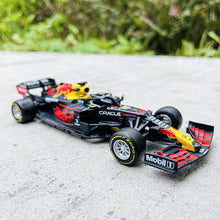 Carregar imagem no visualizador da galeria, Brinquedo Bburago 1:43 2021 F1 Red Bull Racing
