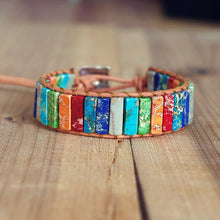 Carregar imagem no visualizador da galeria, Pulseira de pedra natural feita à mão com várias cores Chakra
